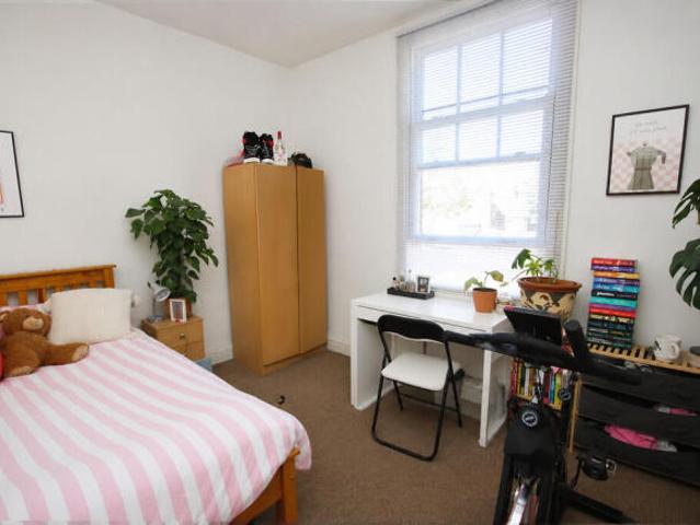 Cottage for sale in New Boultham, Brayford