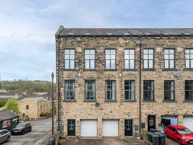 House for sale in Priestthorpe, Bradford