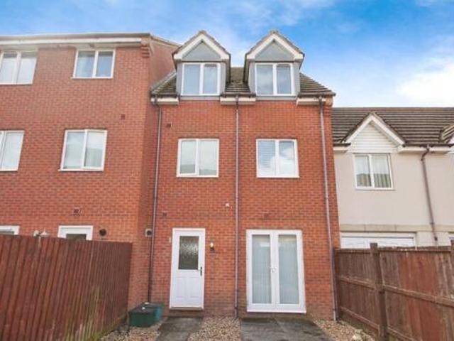 House for sale in Feckenham, City Of Bristol