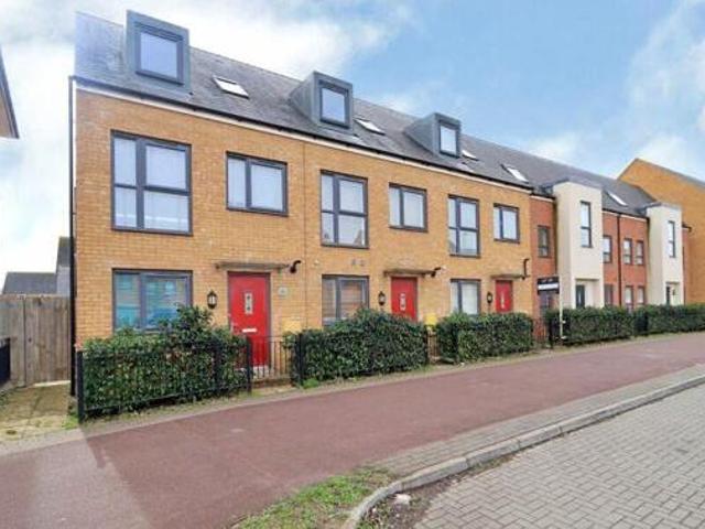 House for sale in Lyons, Greater London