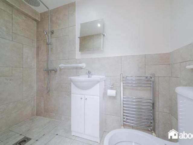 Cottage for sale in Calderstones