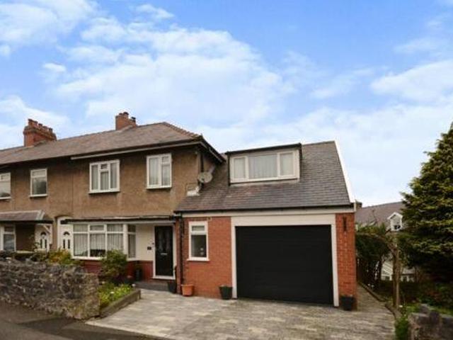 House for sale in Charlesworth, East Midlands