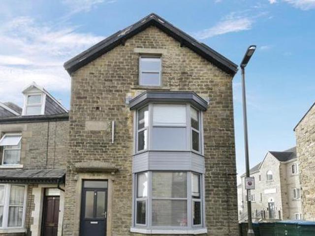 House for sale in Charlesworth, East Midlands