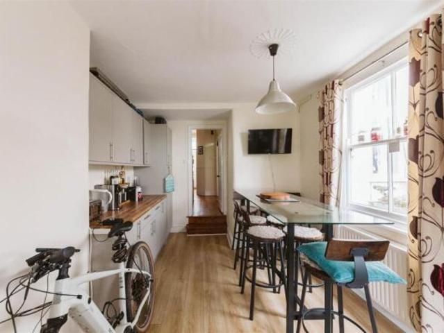 Cottage for sale
