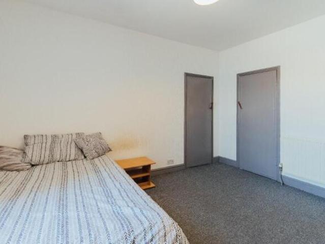 Cottage for sale in New Boultham, Brayford