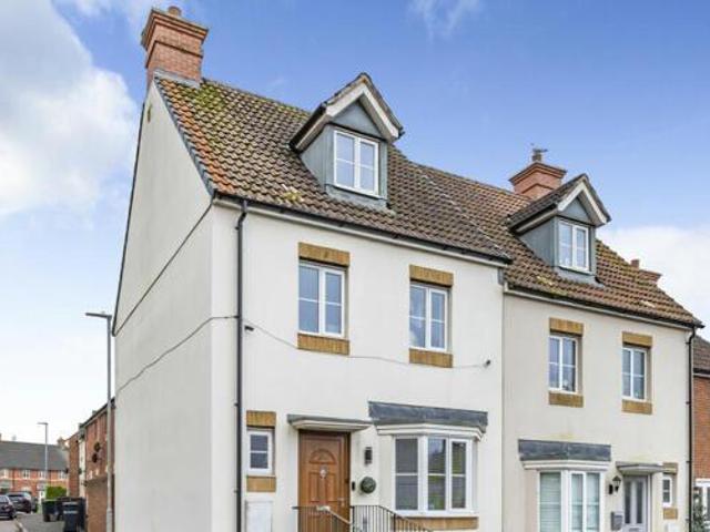 House for sale in Chard Town, Chard
