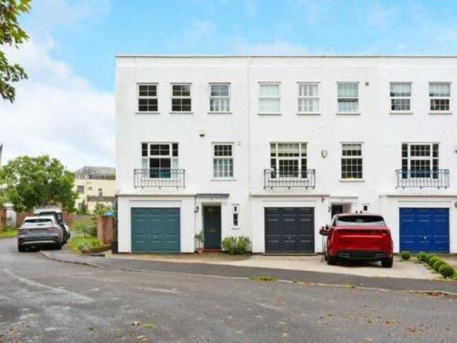House for sale in Golden Valley, Gloucestershire