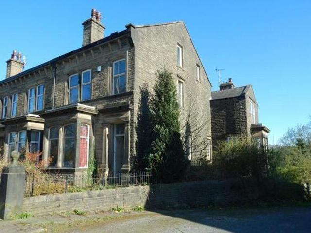 House for sale in Winewall, Higherford