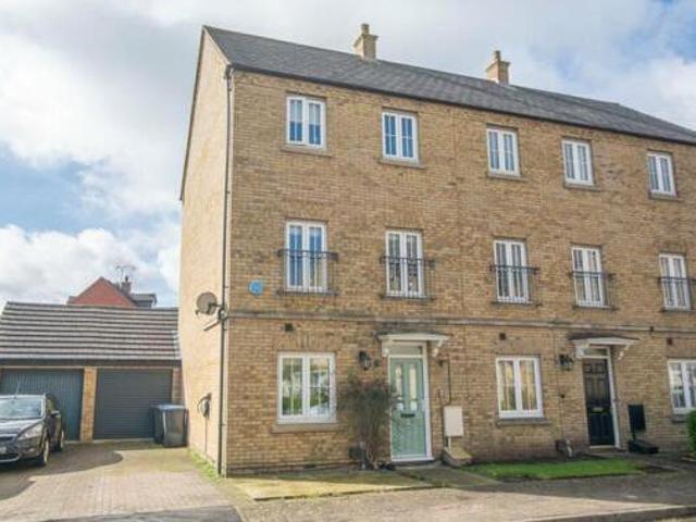House for sale in Brownsover, Rugby