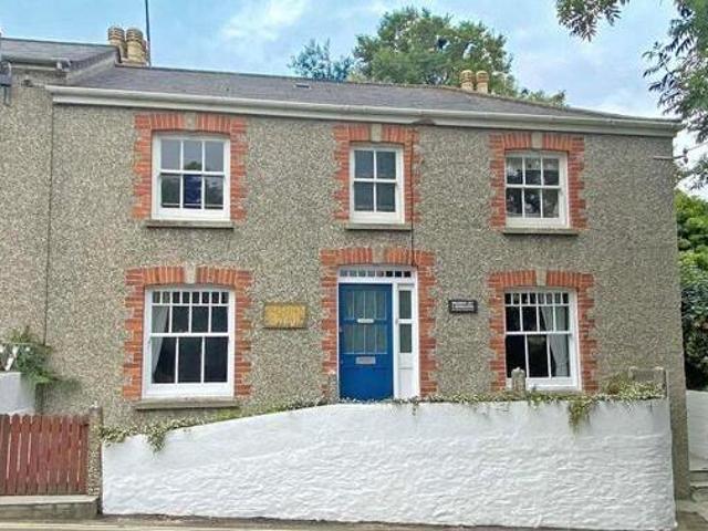House for sale in Newquay, Cornwall