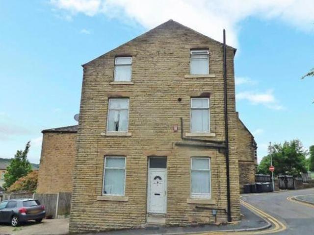 House for sale in Eightlands, Dewsbury