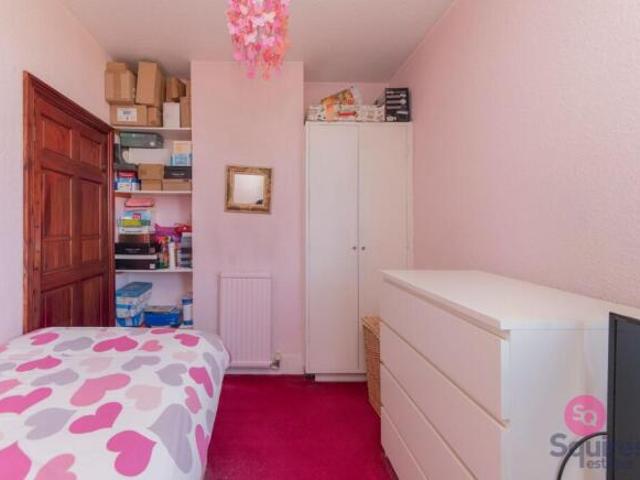 Cottage for sale in Cat Hill