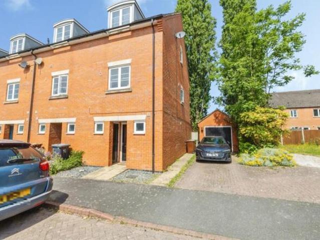 Cottage for sale in Glebe Park, Brayford