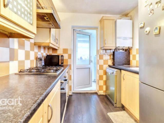 Cottage for sale in Rainham, Kent