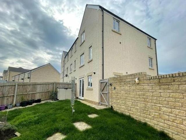 House for sale in Gloucester, Gloucestershire