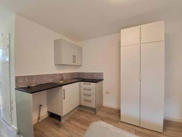 Cottage for sale in Reading