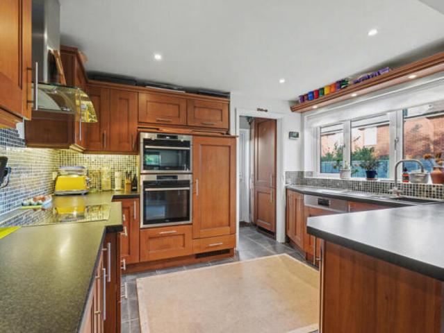 Cottage for sale in Oad Street, Kent