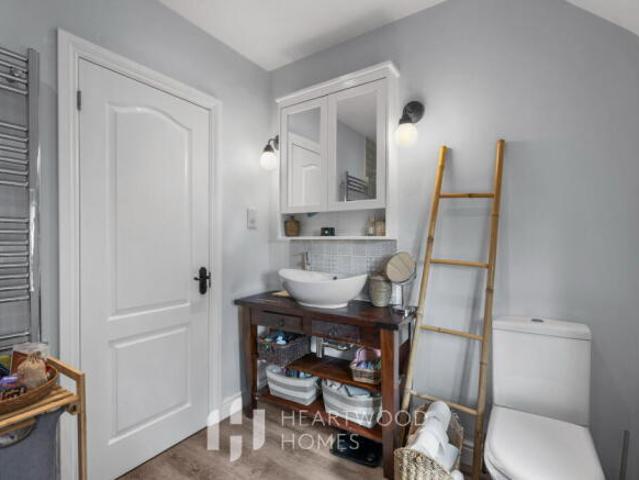 Cottage for sale in Five Acres, Hertfordshire