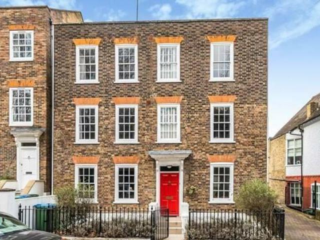 House for rent in Lyons, Greater London