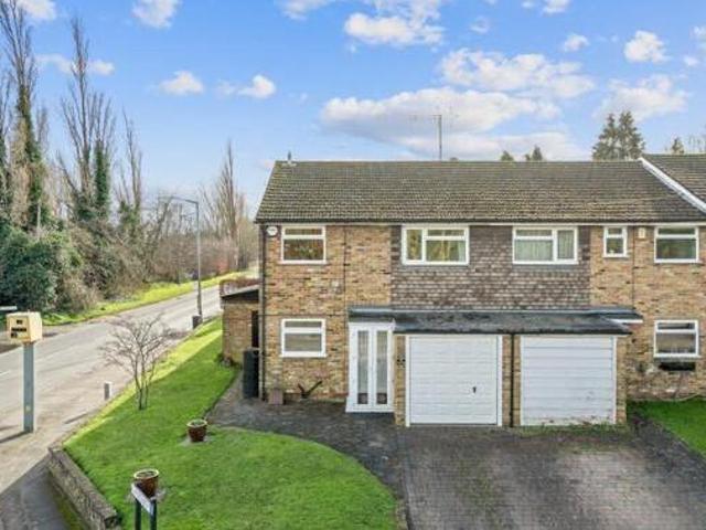 House for sale in Iver
