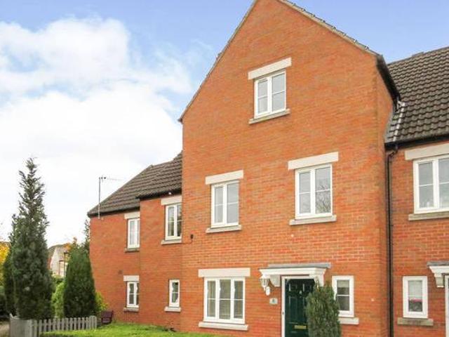 House for sale in Gloucestershire