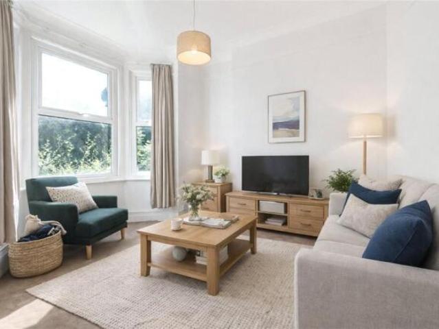 Cottage for sale in Nunhead, Greater London