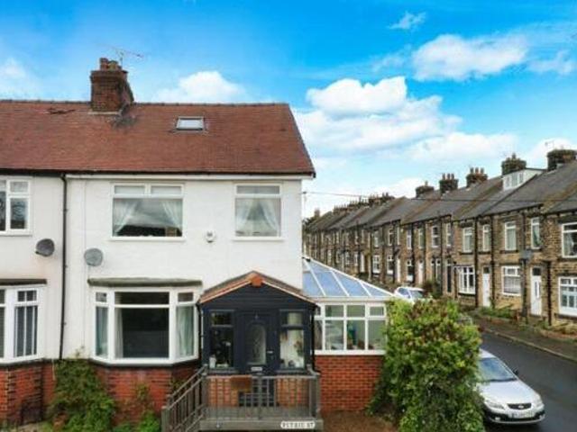 House for sale in Horsforth Vale, Farsley