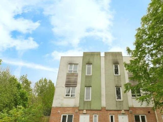 House for sale in Calderstones