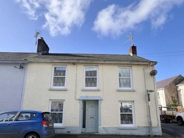 House for sale in Llandovery, Wales