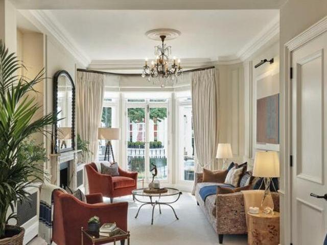 House for sale in Lyons, Greater London