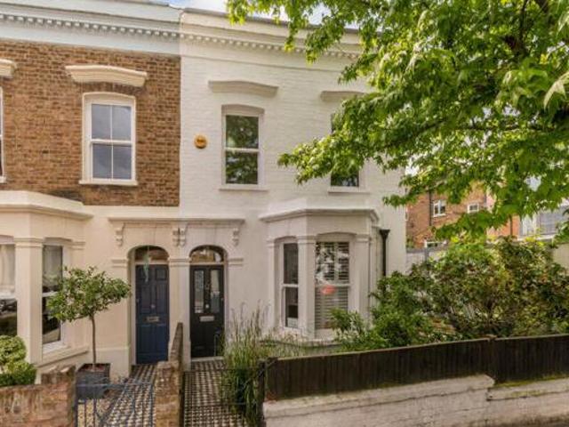 House for sale in Lyons, Greater London