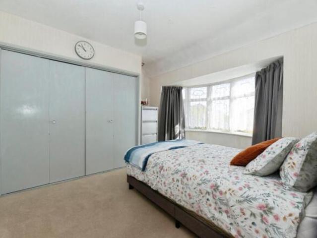 Cottage for sale in Cheam, Greater London