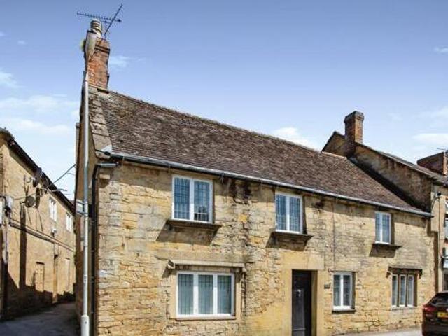 House for sale in Martock, Somerset