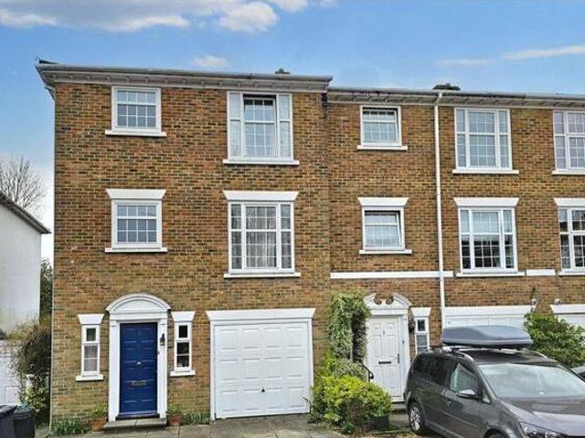 House for sale in Midhurst, Chichester