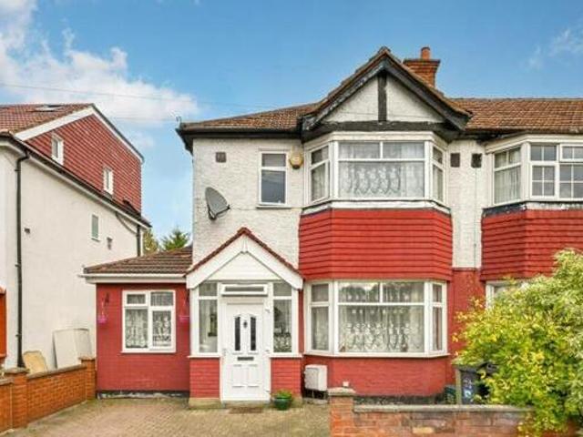 House for sale in New Malden, Greater London
