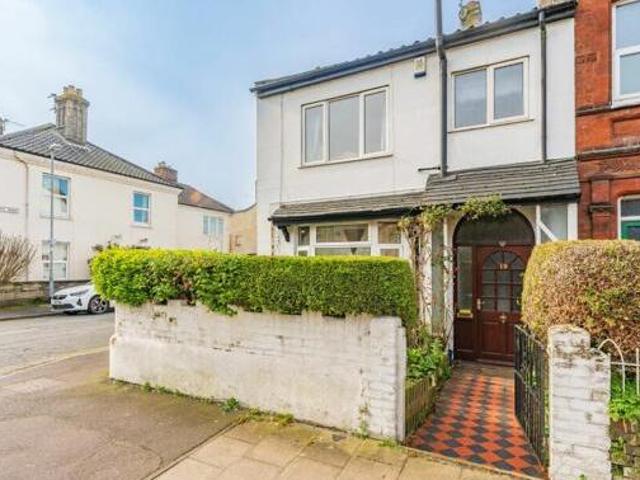 House for sale in Heigham Grove, East Bank