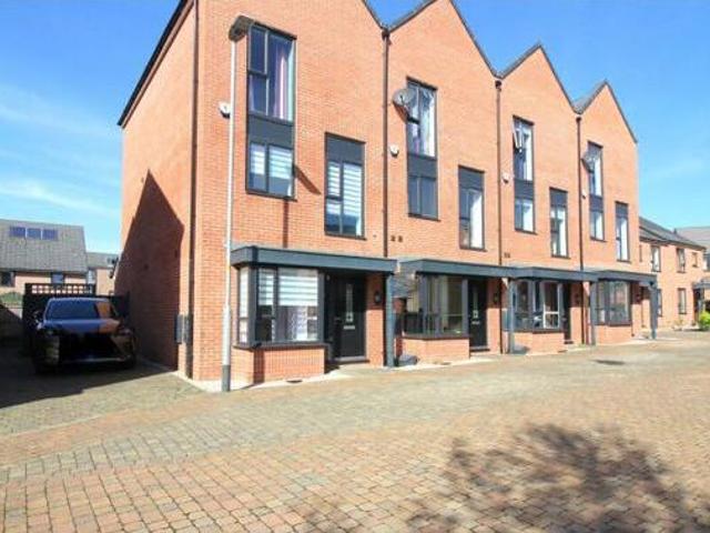 House for sale in Lea, Higher Bartle