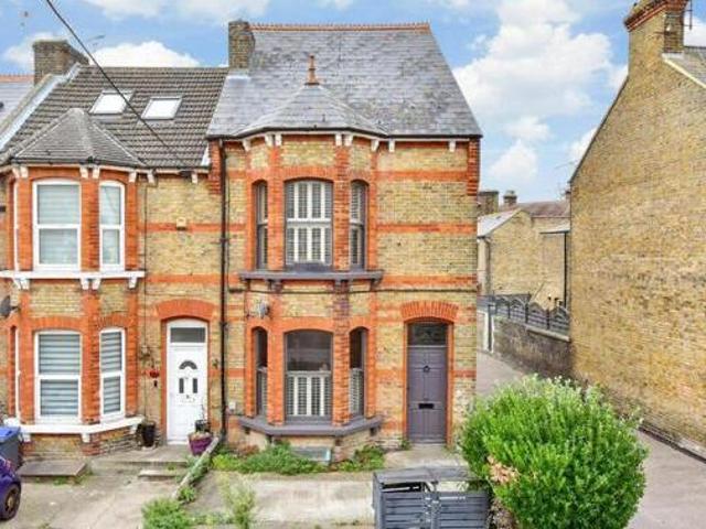 House for sale in Chilton, Acol