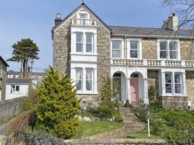 House for sale in Mount Ambrose, Cornwall