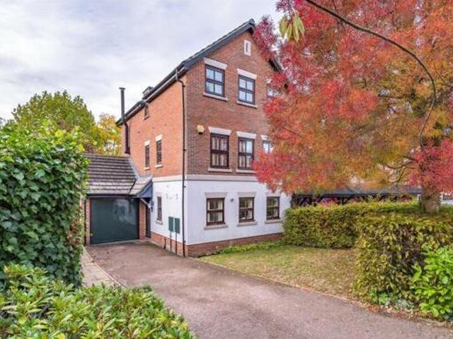 House for sale in Red Hill, Surrey