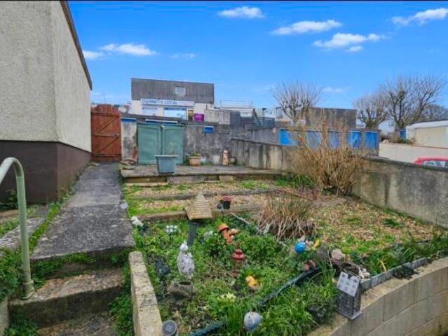 Cottage for sale in Mount Wise