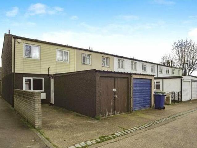 House for sale in South Ockendon, Essex