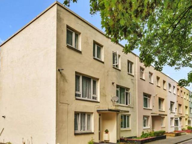 House for sale in Barton Stacey, Hampshire