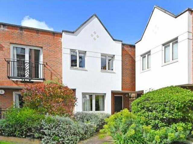House for sale in Lyons, Greater London
