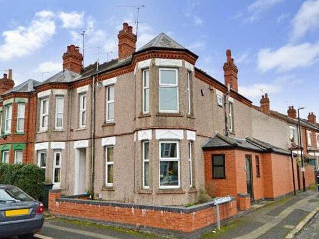 House for sale in Ball Hill, Coventry