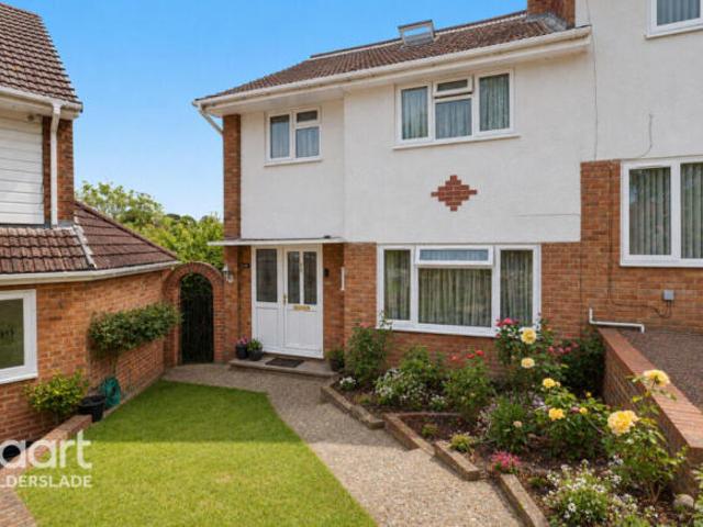 Cottage for sale in Chatham