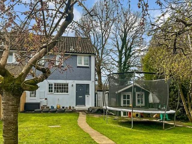 House for sale in Lyons, Greater London