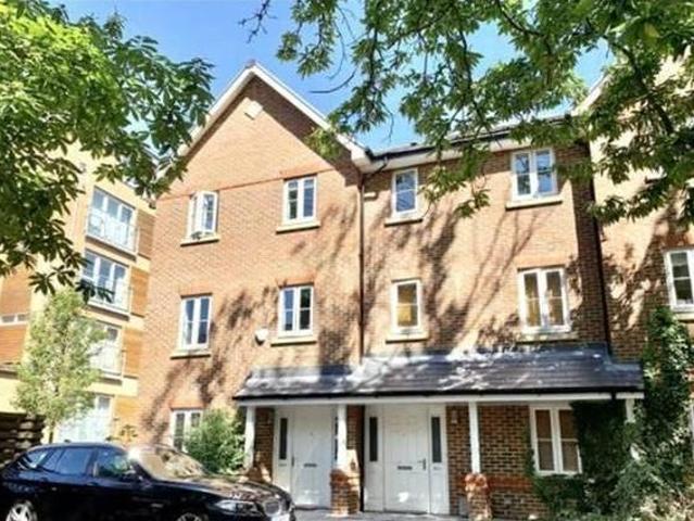 House for sale in Hampshire