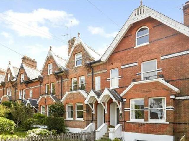 House for sale in Broadwater Down, Sandown Park