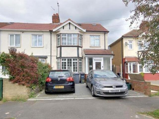 House for sale in Broxbourne, Hertfordshire